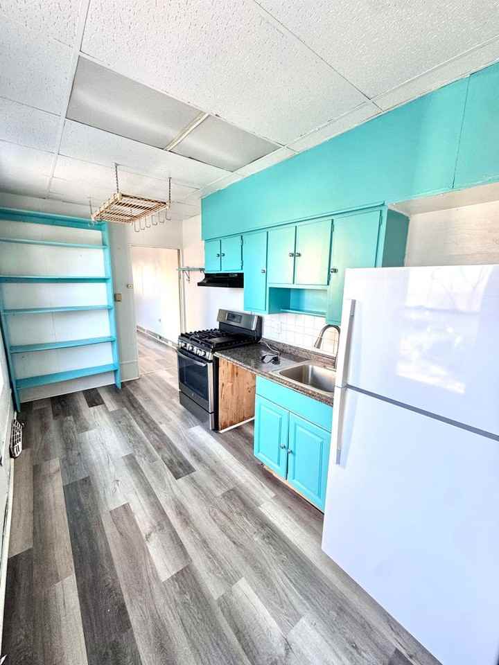 730 N 2nd St - Photo 7 of 20