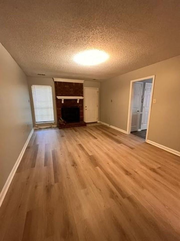 6420 Saginaw Rd - Photo 4 of 12