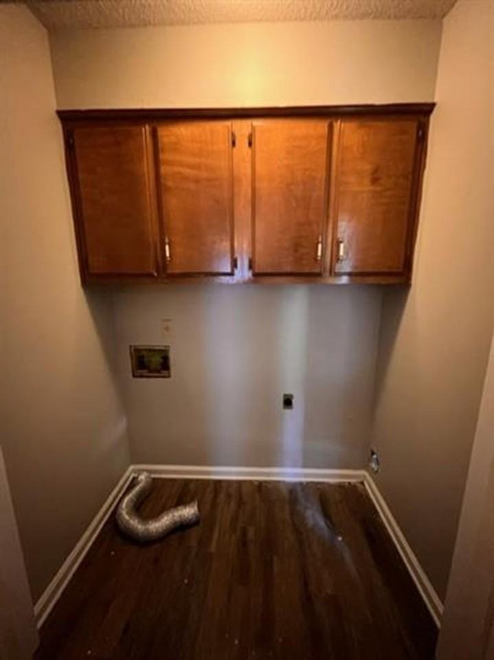 6420 Saginaw Rd - Photo 5 of 12