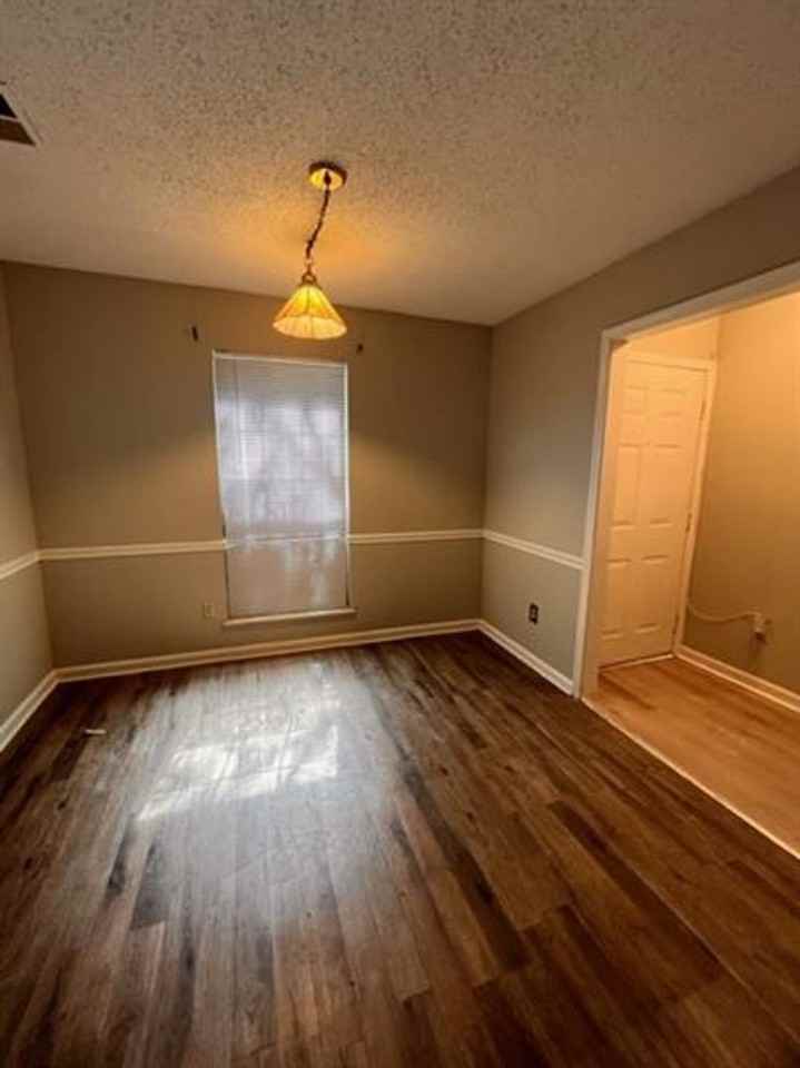 6420 Saginaw Rd - Photo 6 of 12