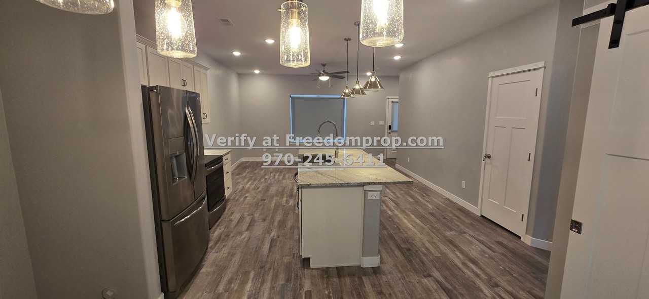 2463 Flat Top Ln #C - Photo 7 of 15