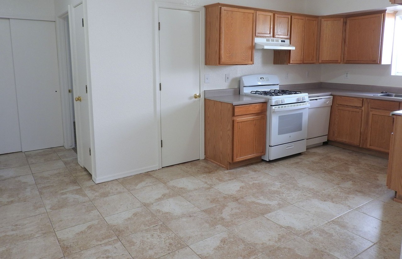 3711 N Verdugo Rd - Photo 7 of 29