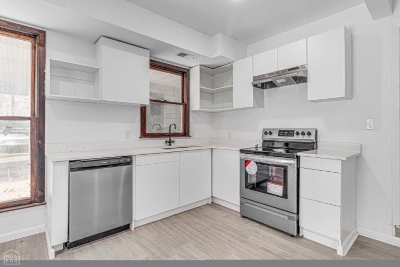 1504 Metzler Ln - Photo 5 of 10