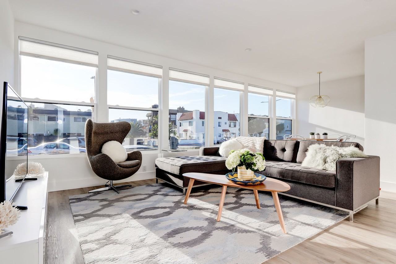 350 Hermosa Ave - Photo 3 of 6