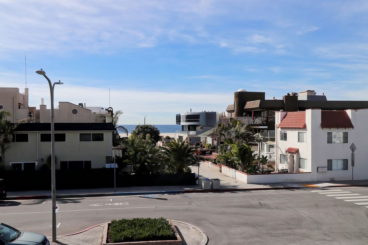 350 Hermosa Ave - Photo 4 of 6