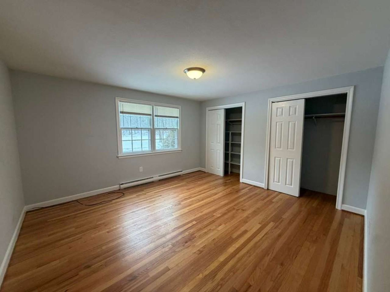 Country Club Apartments - Photo 3 of 8