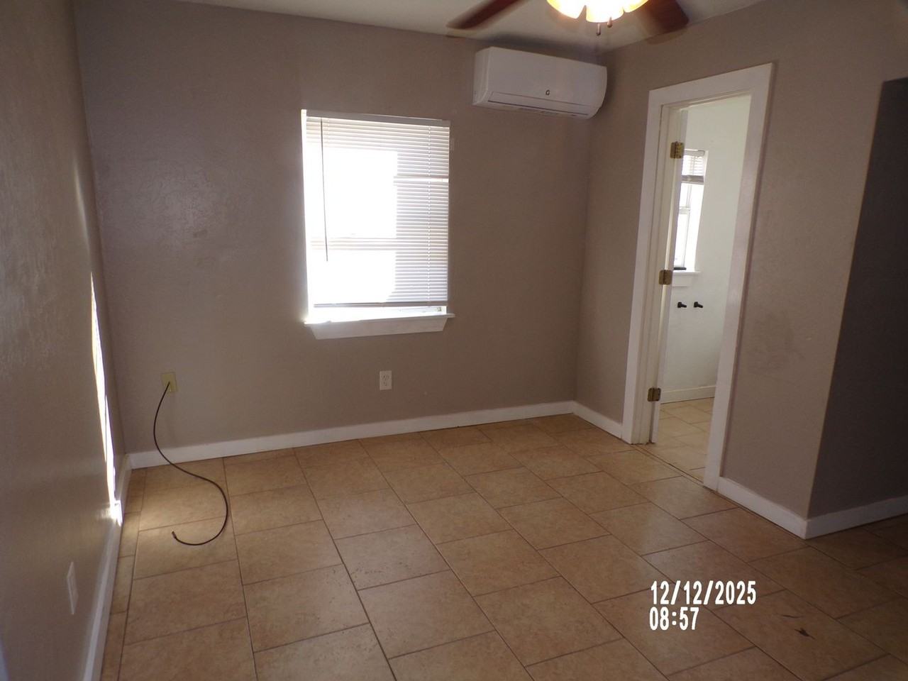 804 Sw Park Ave #B - Photo 4 of 11
