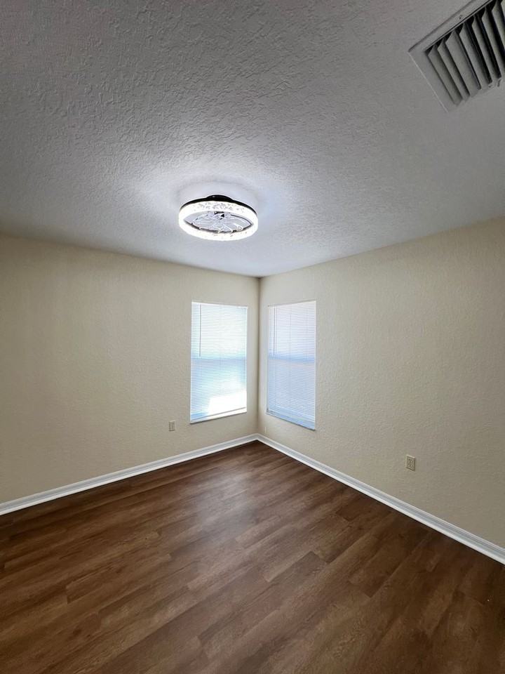 8341 Sw 135th Loop - Photo 7 of 24