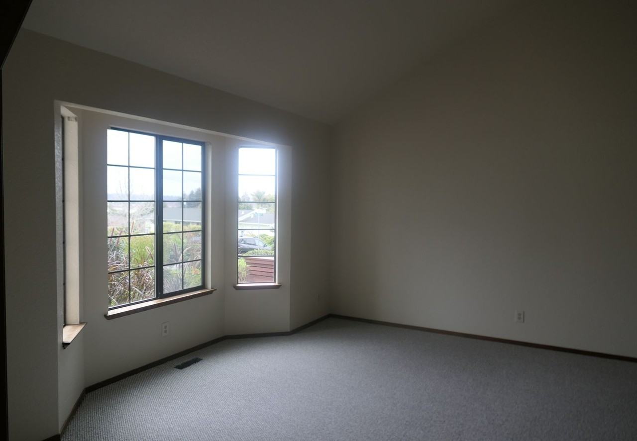 41 Melwood St - Photo 5 of 31