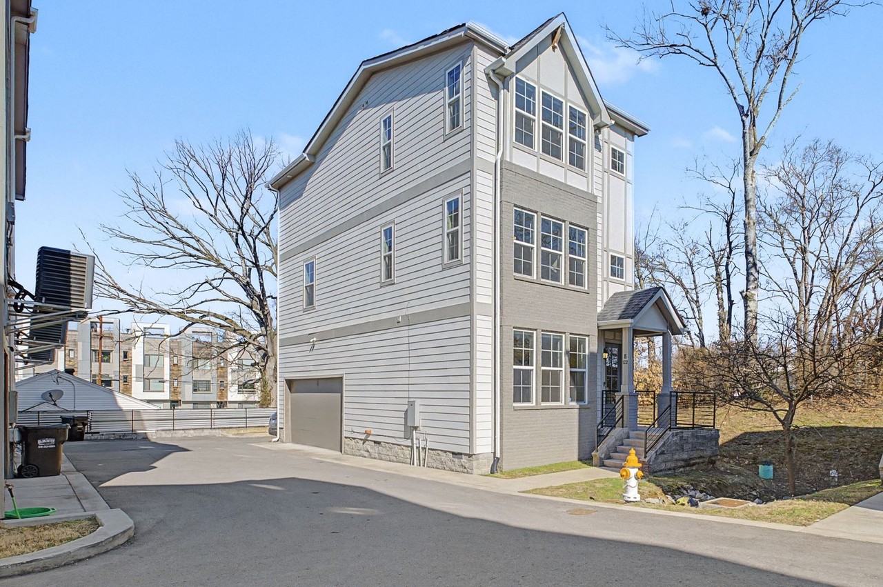 122 Oceola Ave - Photo 2 of 38