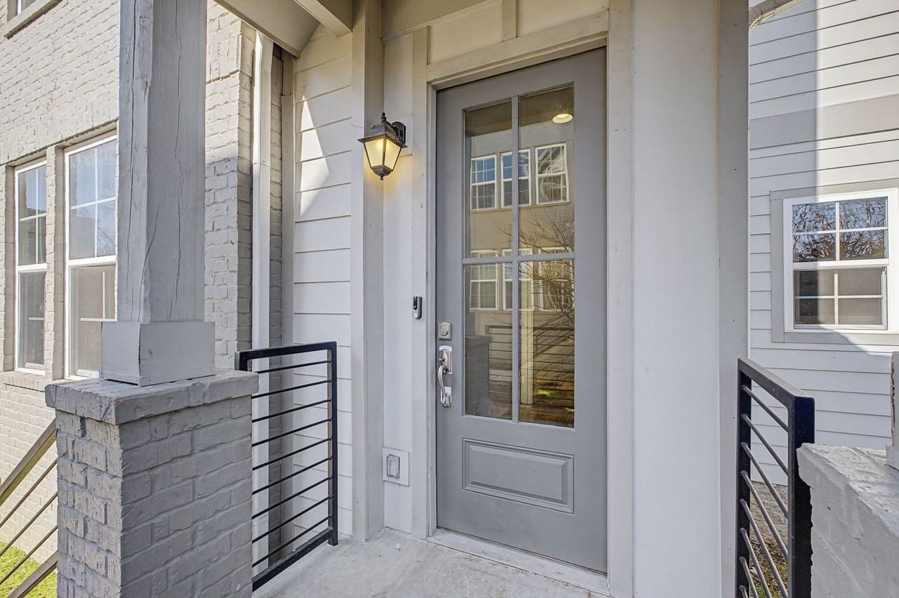 122 Oceola Ave - Photo 5 of 38