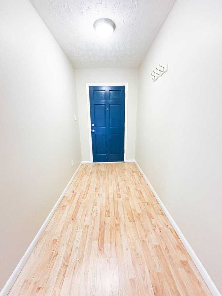 6552 Gristmill Rd - Photo 2 of 17