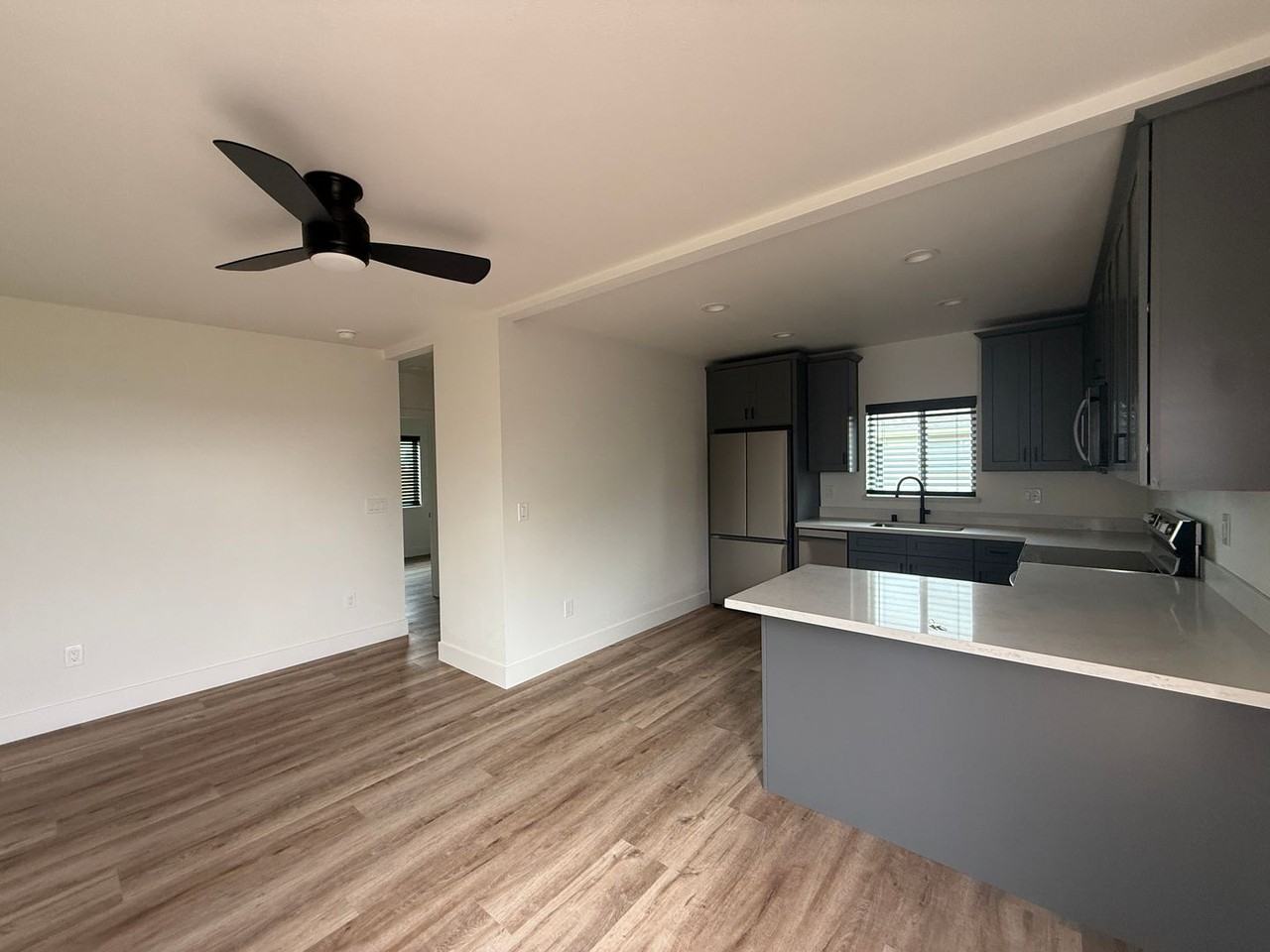 250 Camellia Way - Photo 7 of 16