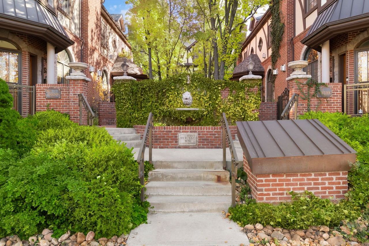 64 S Garfield St - Photo 2 of 17