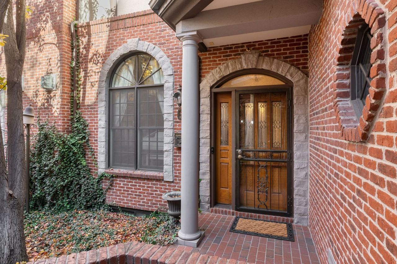 64 S Garfield St - Photo 3 of 17