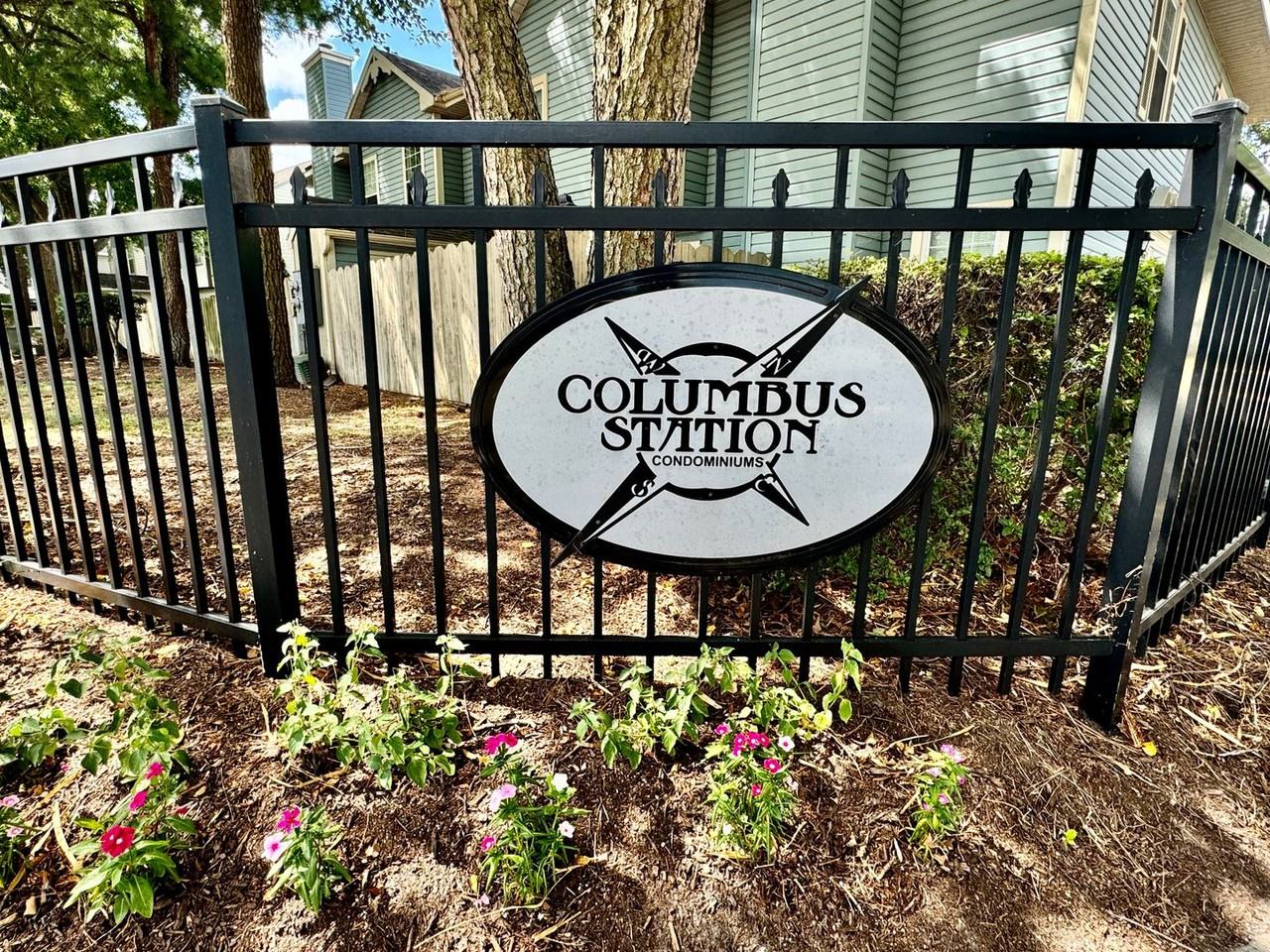 4530 Genoa Cir - Photo 2 of 40