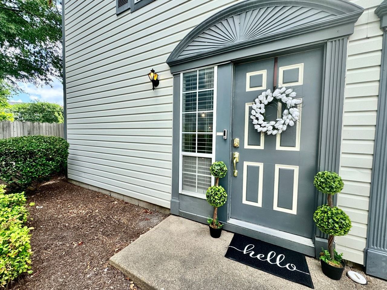 4530 Genoa Cir - Photo 5 of 40