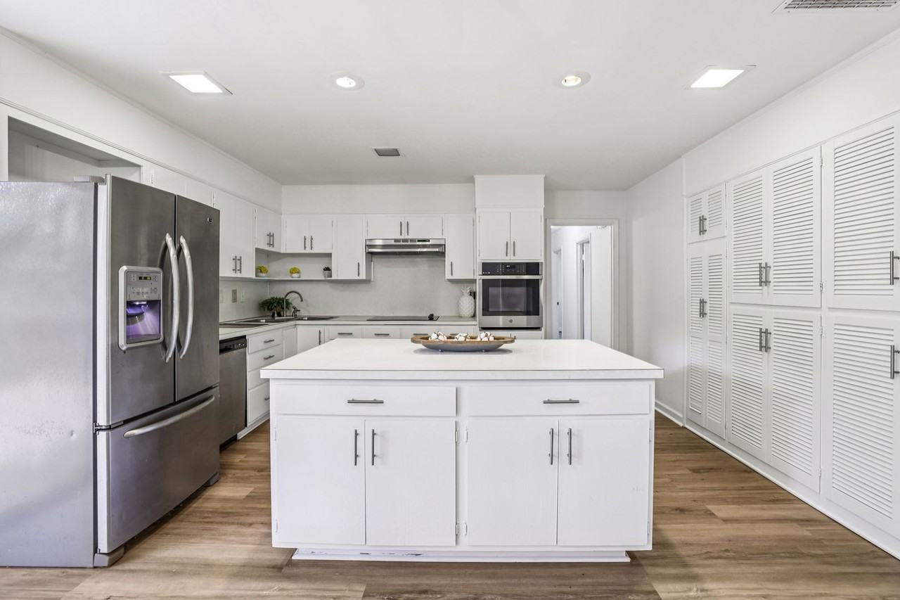 3705 Donaldson Dr - Photo 7 of 22