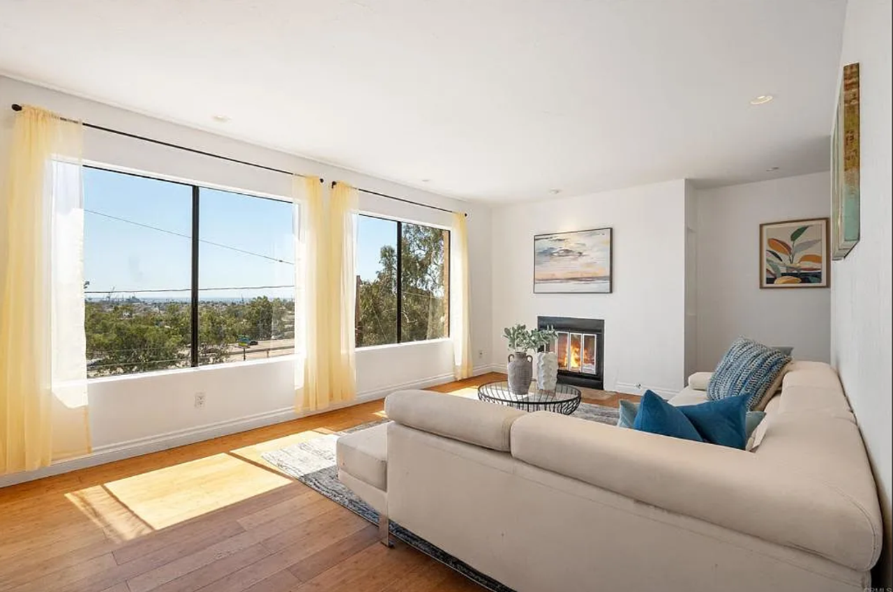 2849 E St #19 - Photo 7 of 17