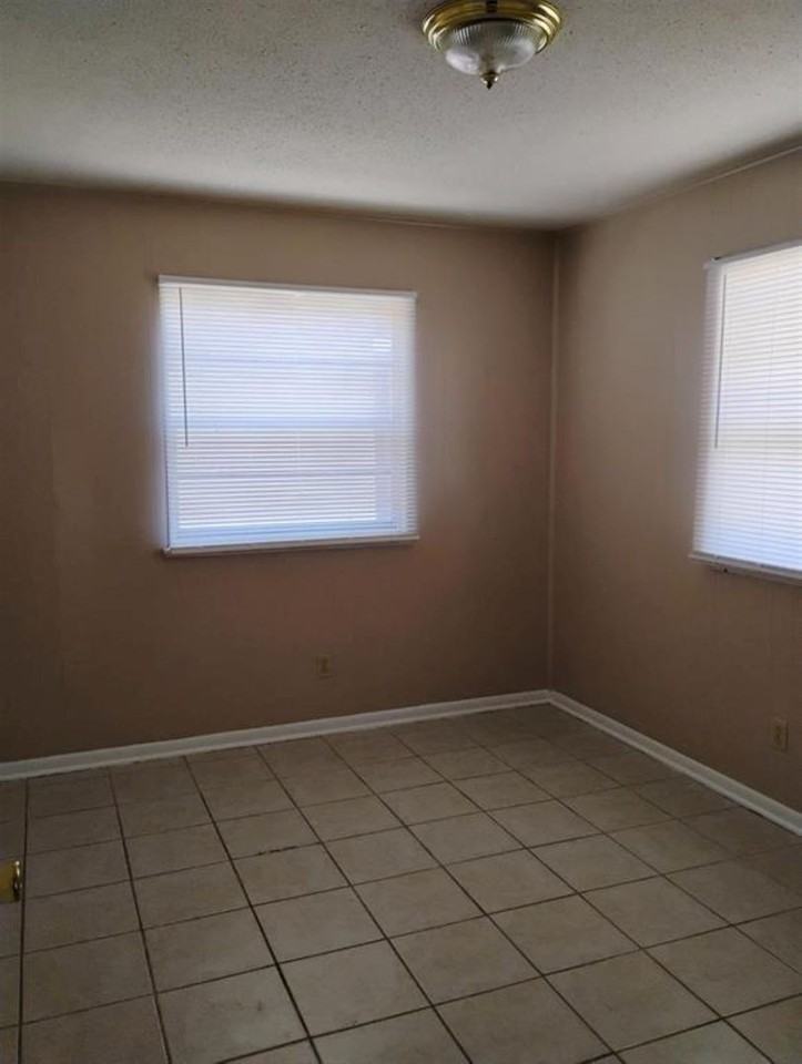 119A Catherine St - Photo 6 of 7