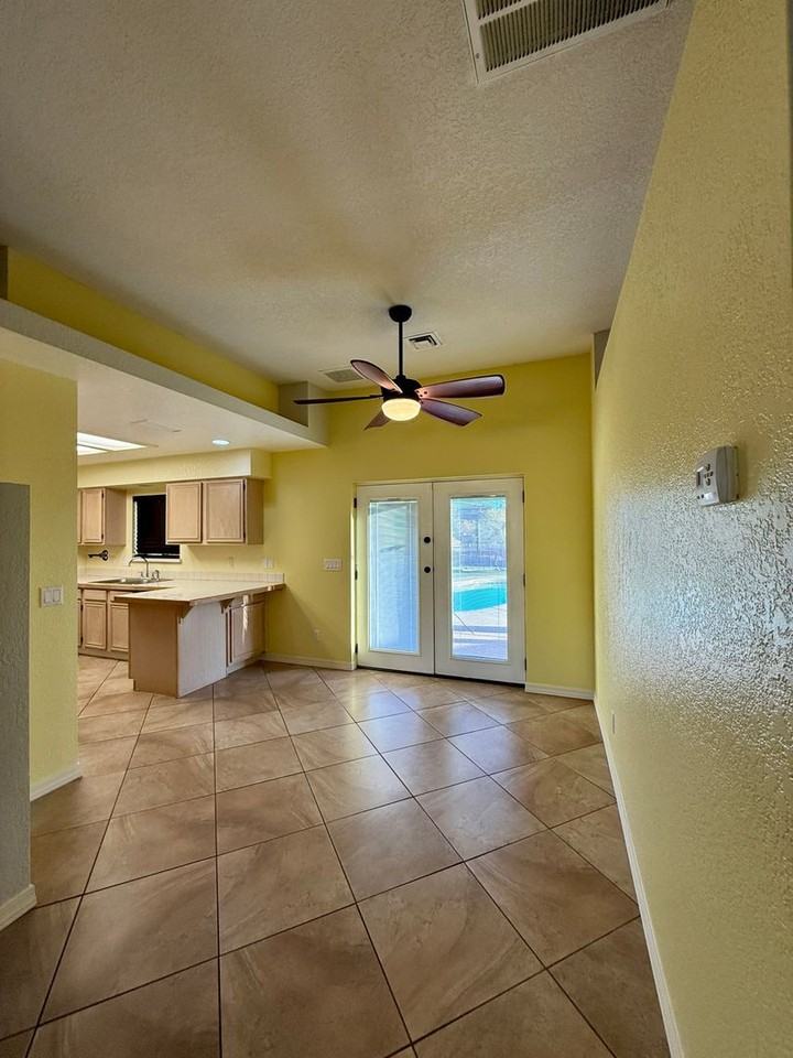 2710 Barite Dr - Photo 7 of 19