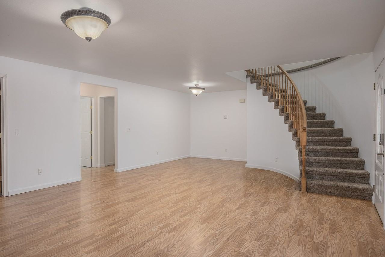 3660 Regius Ave - Photo 3 of 48