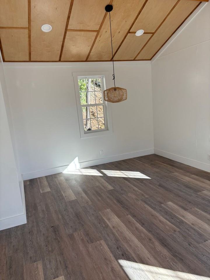 115 Locust Tree Ln - Photo 3 of 13