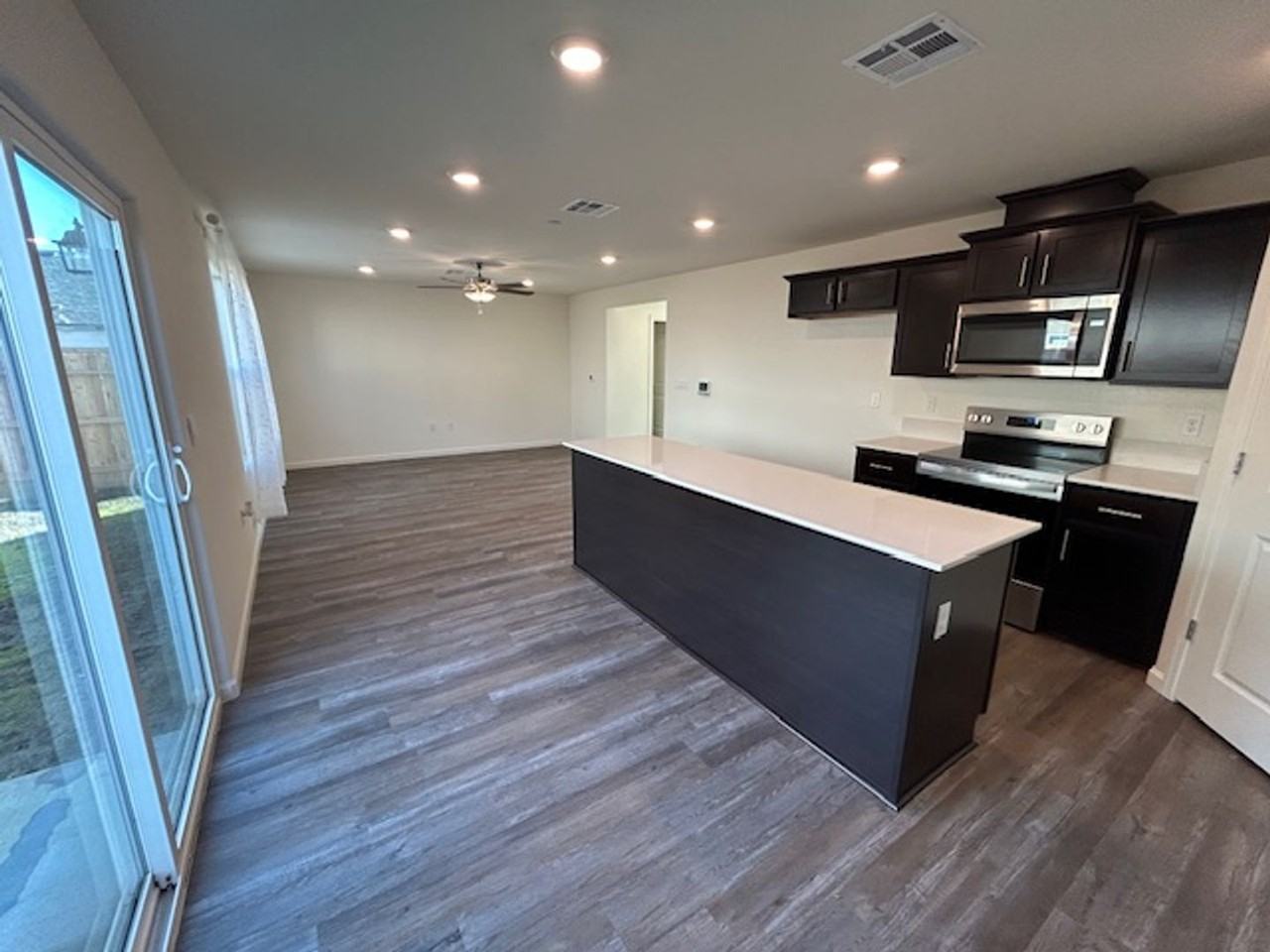 1902 Oak Meadow Ct - Photo 5 of 13