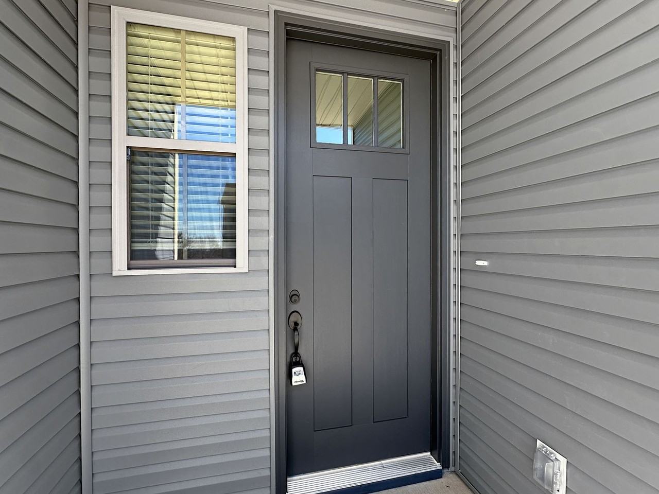 1724 Bennett Village Dr - Photo 2 of 32