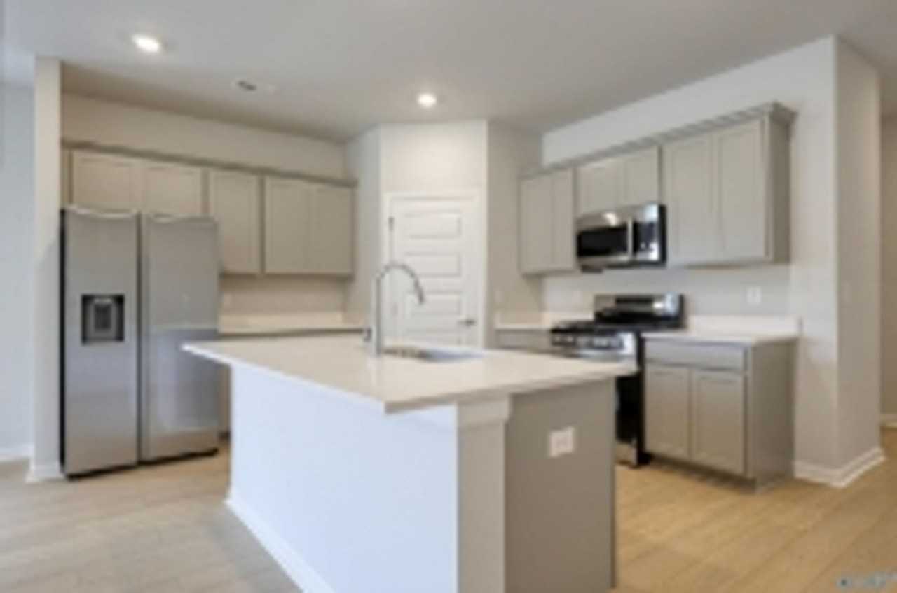 12392 Whitcomb Cir - Photo 4 of 5