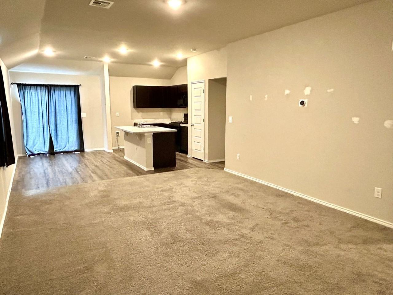 11804 Krew Way - Photo 4 of 28