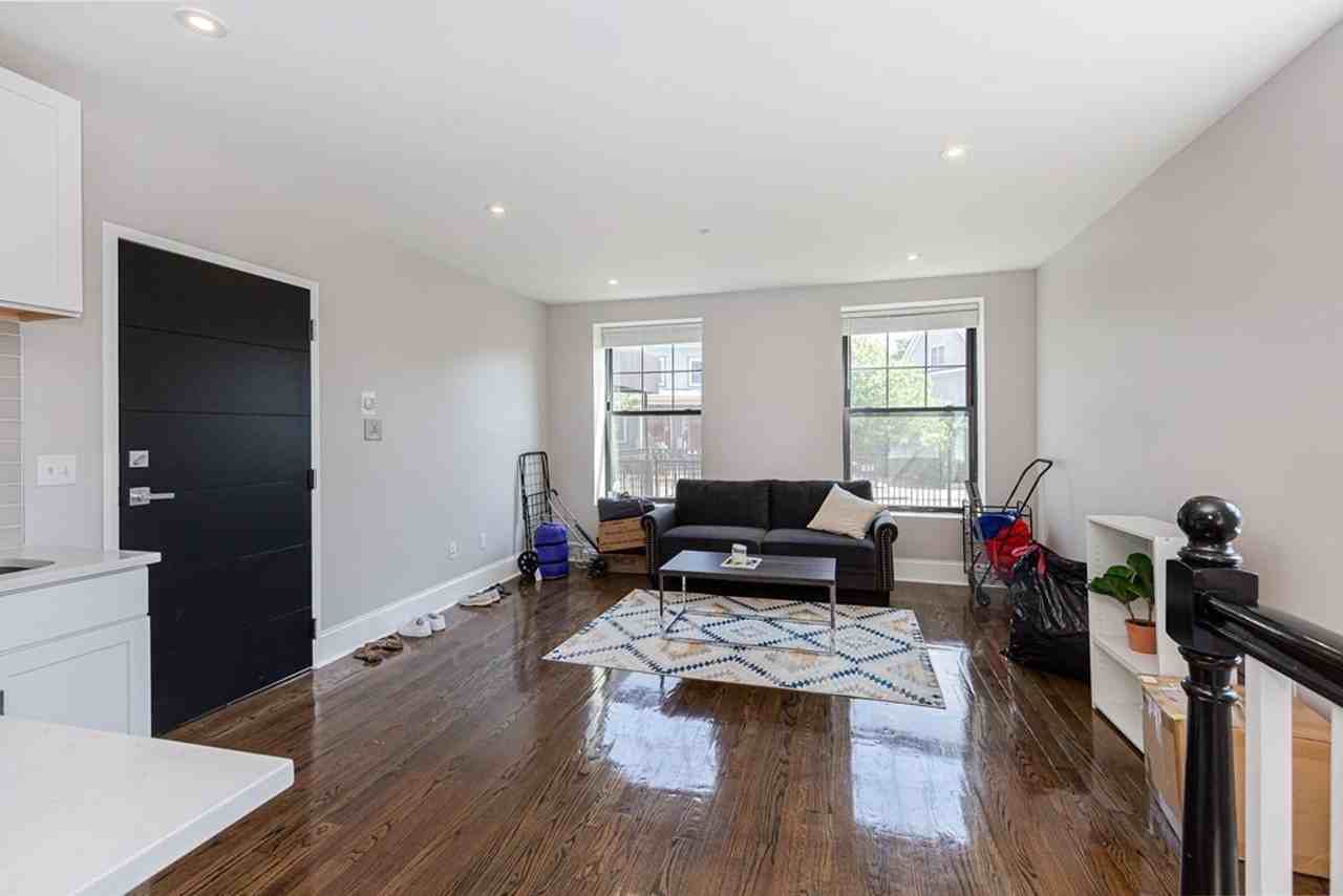 3 Dudley St - Photo 2 of 11