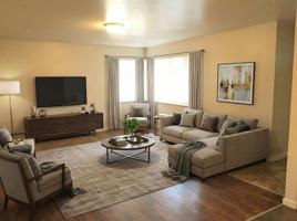 featured image of 11818 Foothill Way