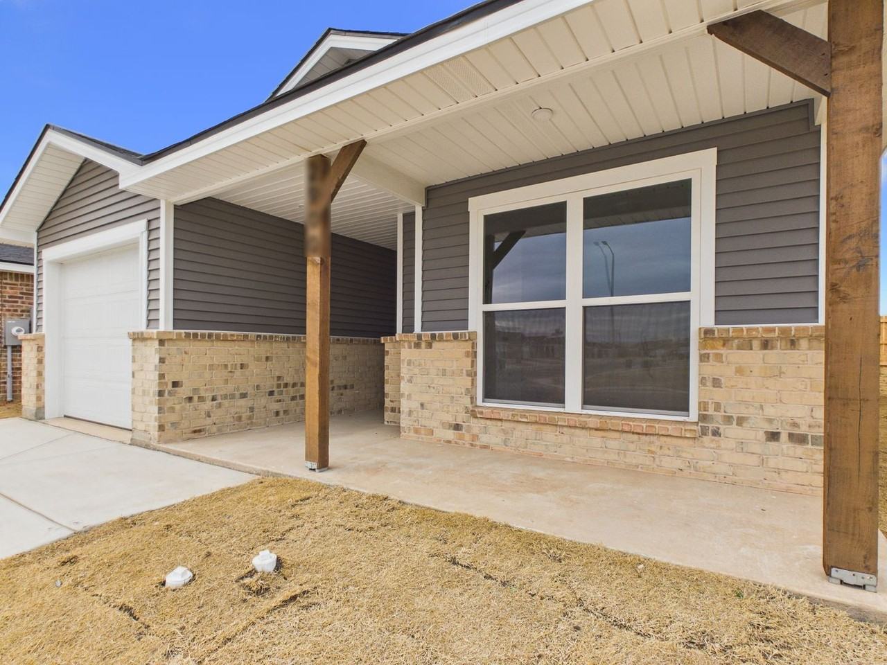 2900 Haystack Way - Photo 3 of 30