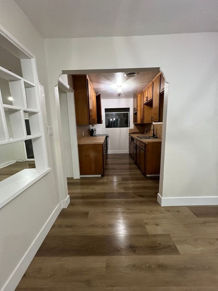 786 E North Way - Photo 6 of 21