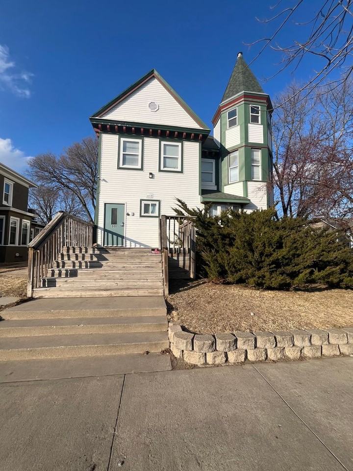 800 800 W 12th St-3 #3 - Photo 2 of 11