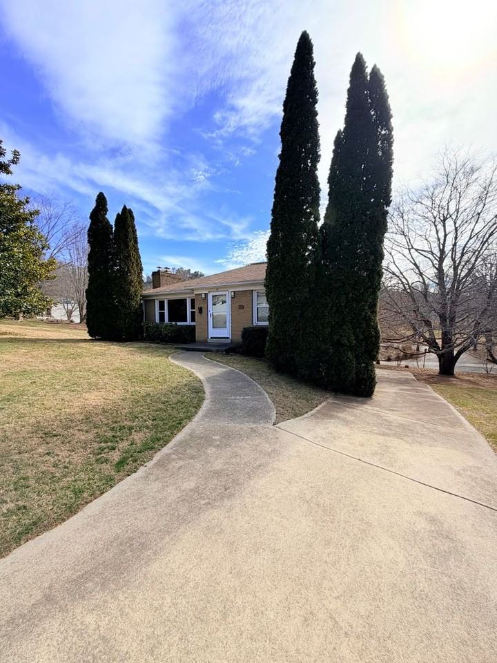 15 Hildebrand St - Photo 2 of 29