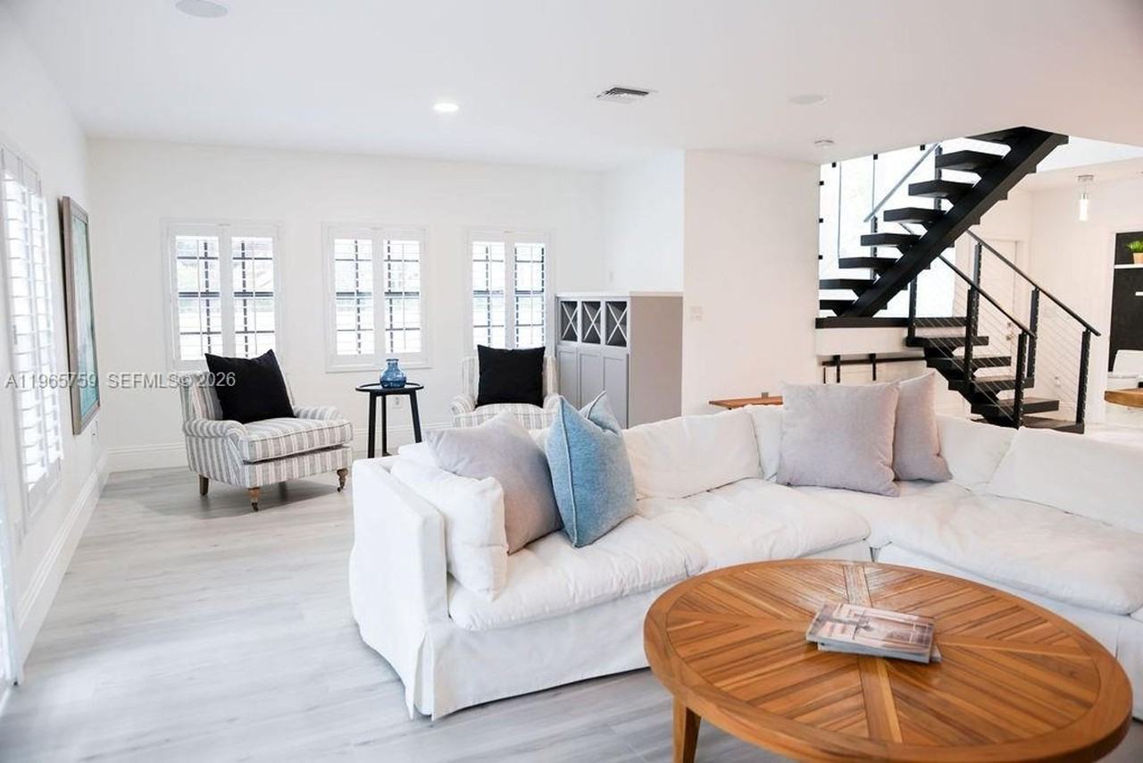 2948 Hidden Harbour Ct - Photo 4 of 24