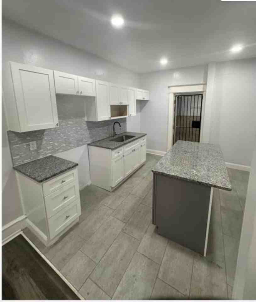 3803 W Girard Ave - Photo 7 of 20