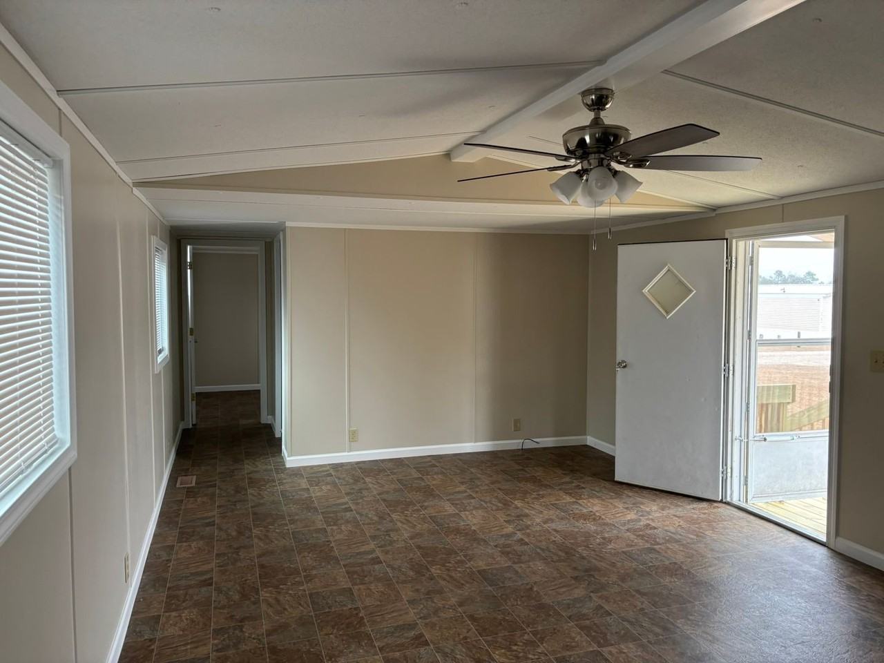 810 Hayes Crossing Rd #10 - Photo 2 of 9