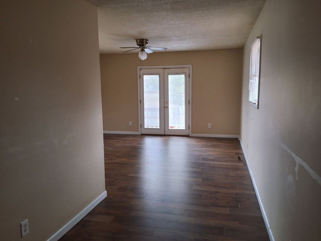 610 Margot Ave - Photo 6 of 20