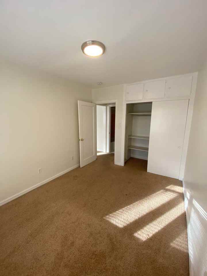 St Lawrence & Humboldt - Photo 5 of 20