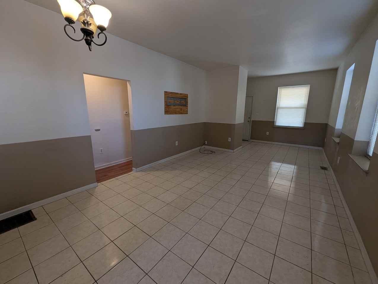 116 N New Rd #1 - Photo 2 of 12