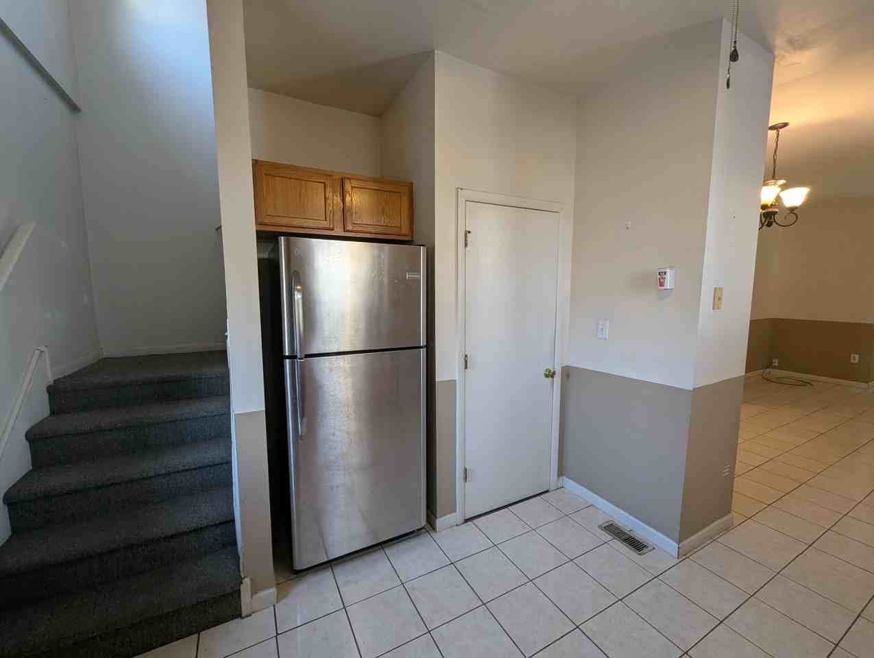 116 N New Rd #1 - Photo 4 of 12