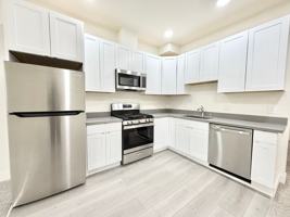 featured image of 4758 Mission St