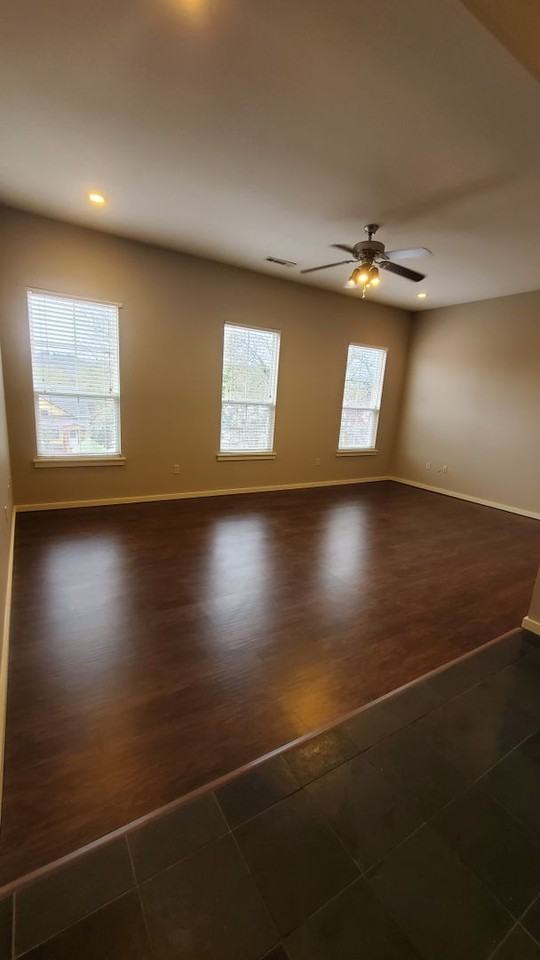 40 E Maple St #3 - Photo 2 of 12