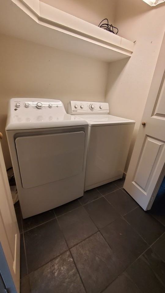 40 E Maple St #3 - Photo 5 of 12