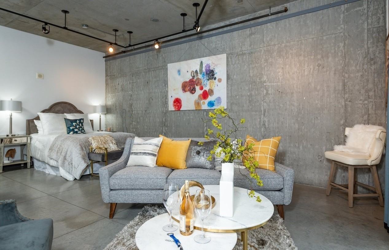 1030 Nw 12th Ave - Photo 2 of 27