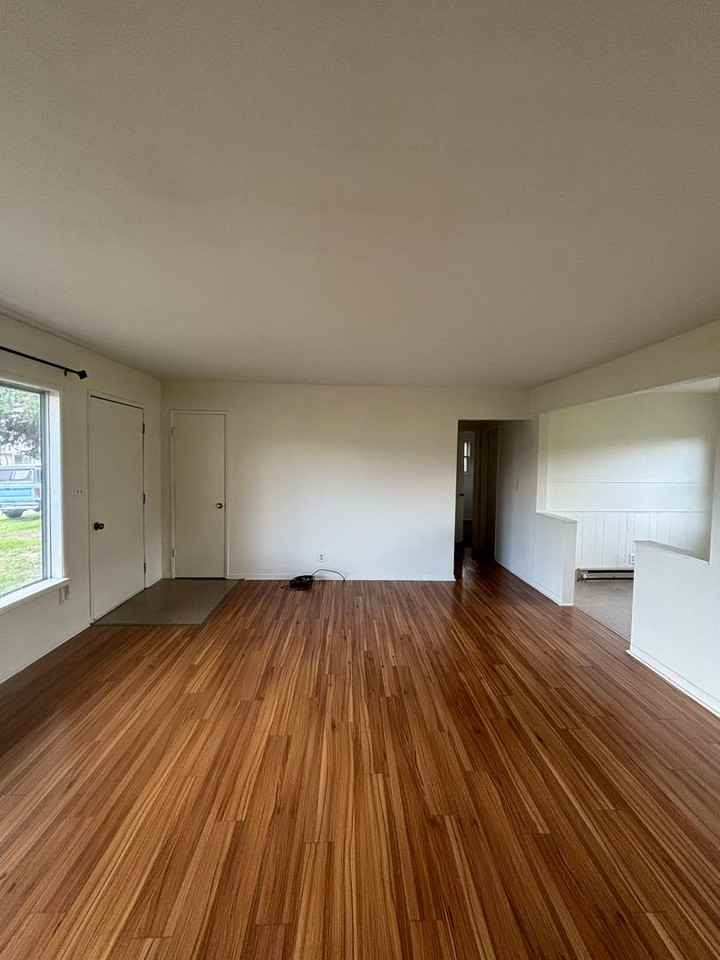 3414 W 8th St - Photo 6 of 19