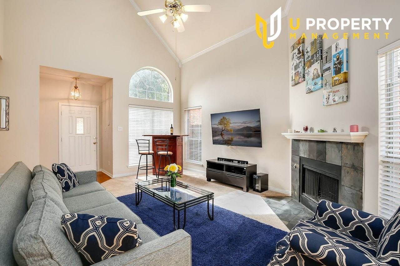 18719 Riverstone Ct - Photo 4 of 23